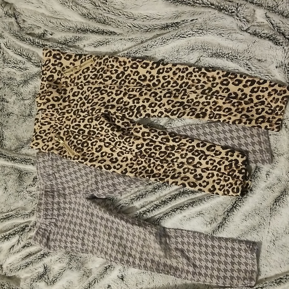 VINTAGE Girl's leggings, Circo and Cherokee, set of 2, size 5t and 4/5